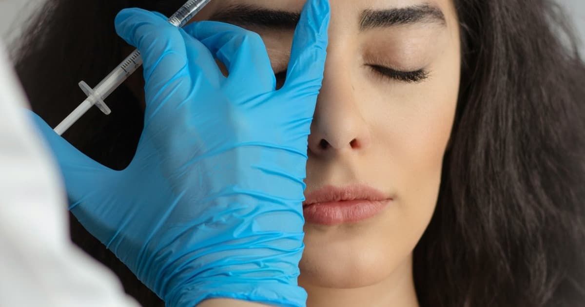 Anti-Wrinkle Injections in Ireland: What They Cost, What to Expect, and How to Choose Safely